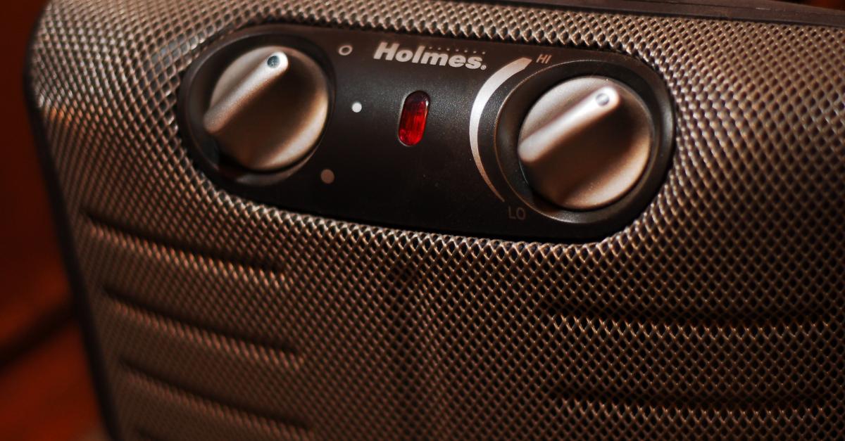 On Your Money: Pros And Cons Of Space Heaters | Wisconsin Public Radio