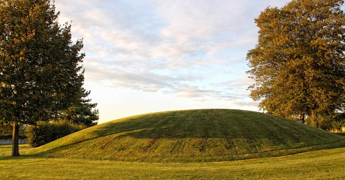 The Indian Mounds of Wisconsin Wisconsin Public Radio
