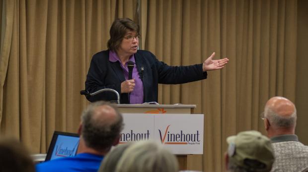 Kathleen Vinehout Kathleen Vinehout