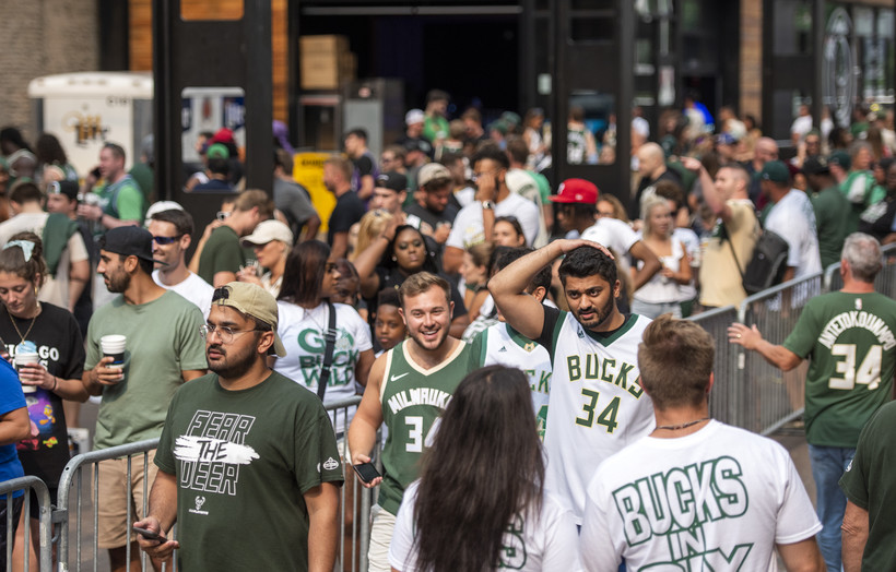 Photos: Milwaukee Celebrates Bucks' NBA Championship ...