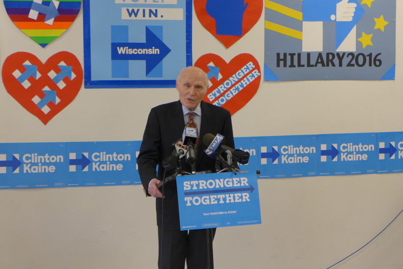 Herb Kohl Campaigns For Clinton, Feingold In Milwaukee Wisconsin