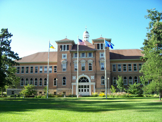 Report Wisconsin Spends Less On Regional Public Universities Per Student Than All Other Great Lakes States Wisconsin Public Radio