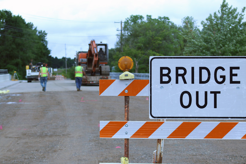 County Highway H bridge construction
