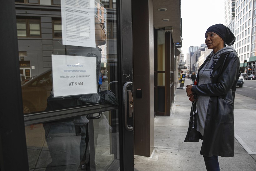 Wisconsin Unemployment Projected To Be 27 Percent Amid Efforts To Slow Covid 19 Wisconsin Public Radio