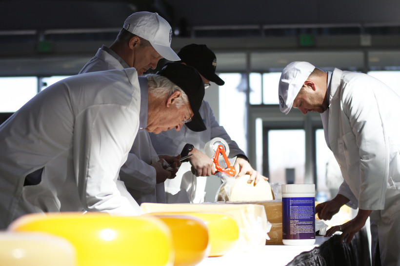 Wisconsin Cheese Makers Take Top Honors At US Contest Wisconsin
