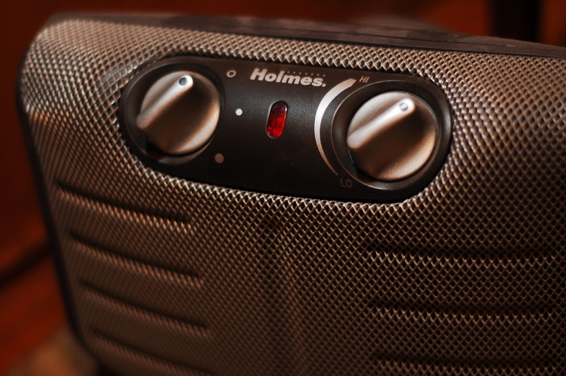 On Your Money: Pros And Cons Of Space Heaters | Wisconsin Public Radio