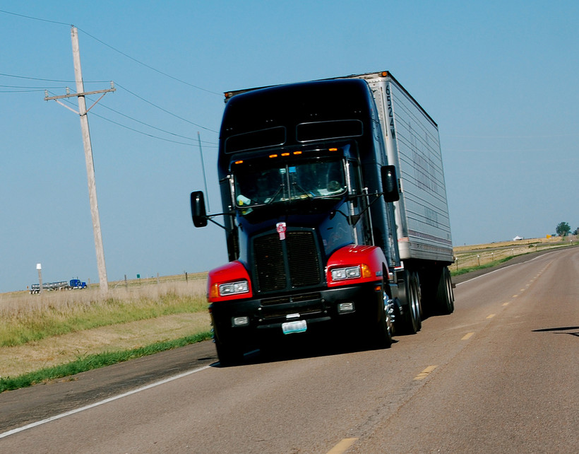 President Obama Orders Tougher Fuel Standards For Heavy Duty Vehicles