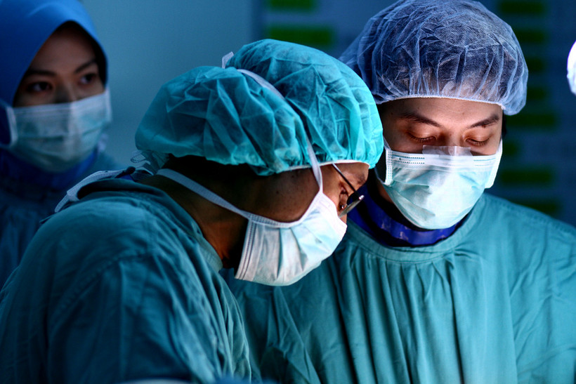 More Doctors Choose To Work In Hospital Systems Wisconsin Public