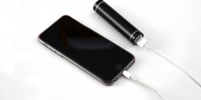 smart phone with portable charger smart phone with portable charger